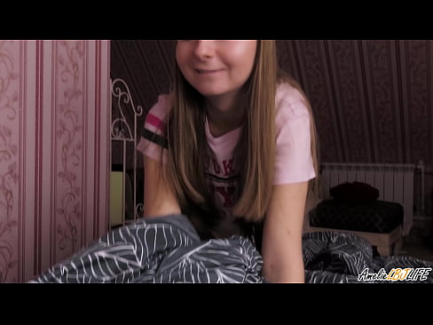 ❤️ Blondie duboko siše svog BFF-a i dobiva spermu u usta ☑ Super seks na hr.hentaidude.ru ❌️❤